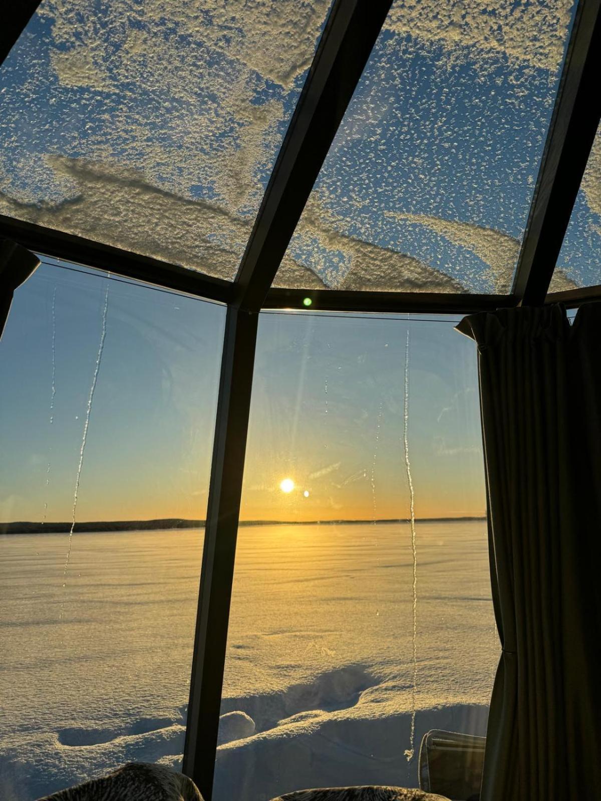 Vikajaervi Lake View Experience Igloos Rovaniemi Exterior foto